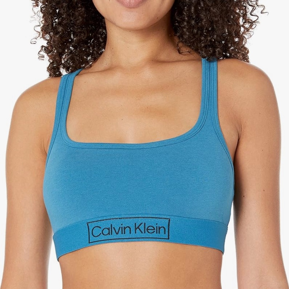 Calvin Klein Women's Reimagined Heritage Unlined Bralette size medium